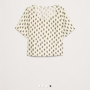 Banana Republic 100% Linen Cream and Black Patterned Blouse